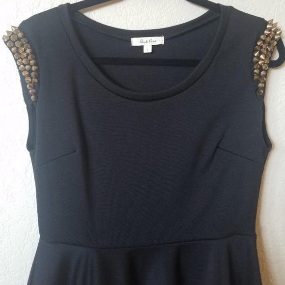 Black Studded Peplum Top - New without tags - Picture 2 of 5